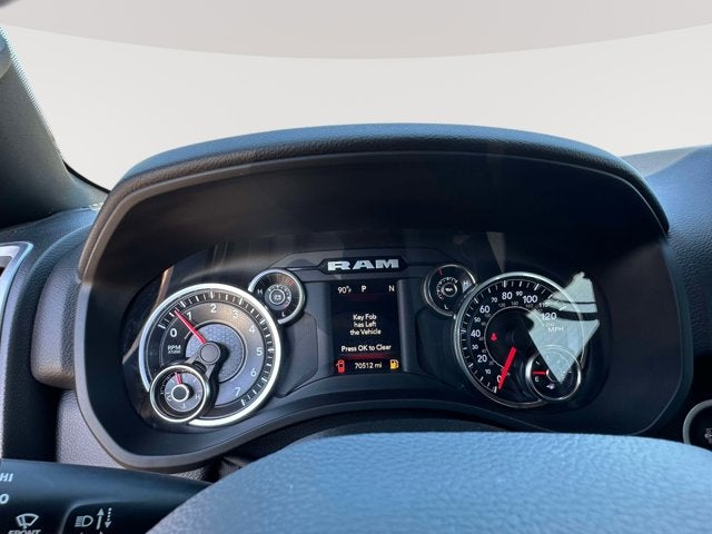 2022 RAM 1500 Big Horn Quad Cab 4x4 6'4' Box