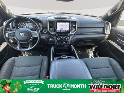 2022 RAM 1500 Big Horn Crew Cab 4x4 5'7' Box