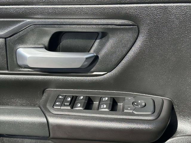 2026 RAM 1500 Warlock Crew Cab 4x4 5'7' Box