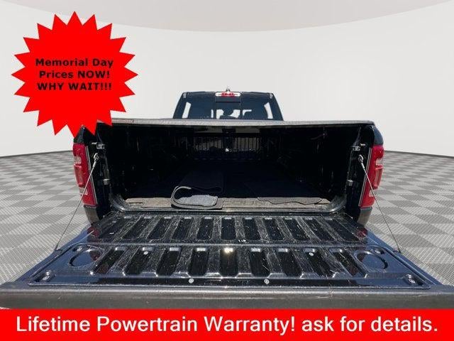 2021 RAM 1500 Laramie Crew Cab 4x4 5'7' Box