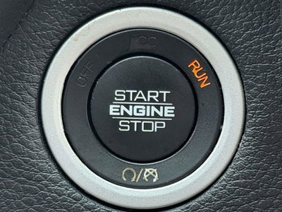 2021 RAM 1500 Laramie Crew Cab 4x4 5'7' Box