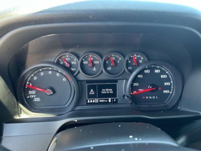 2024 Chevrolet Silverado 1500 4WD Crew Cab Short Bed Custom