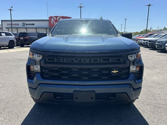 2024 Chevrolet Silverado 1500 4WD Crew Cab Short Bed Custom