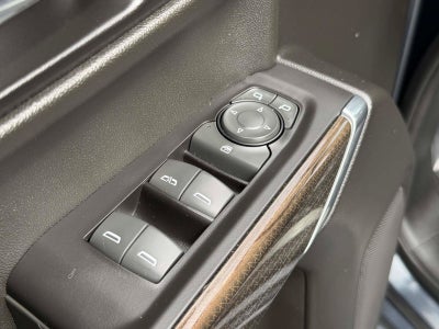 2022 Chevrolet Silverado 1500 LTD 4WD Crew Cab Short Bed LT with 2FL