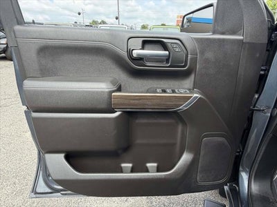 2022 Chevrolet Silverado 1500 LTD 4WD Crew Cab Short Bed LT with 2FL
