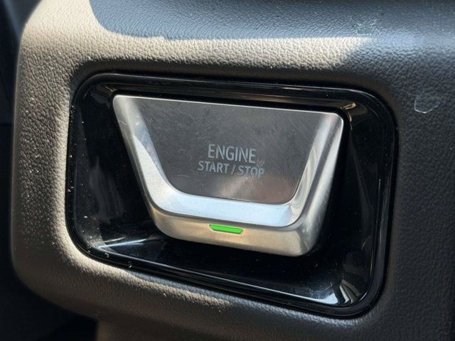 2025 GMC Yukon XL 4WD AT4