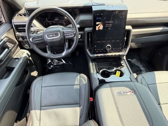 2025 GMC Yukon XL 4WD AT4