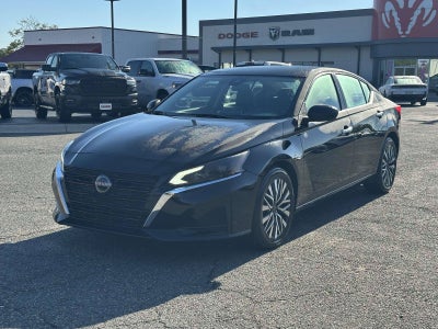 2024 Nissan Altima SV FWD