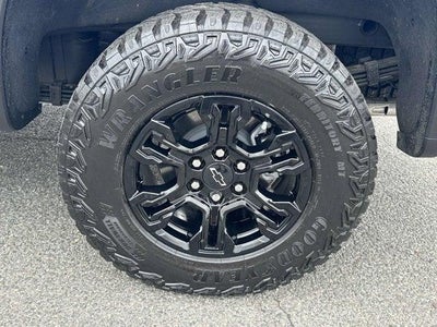 2026 Chevrolet Silverado 1500 4WD Crew Cab Short Bed ZR2