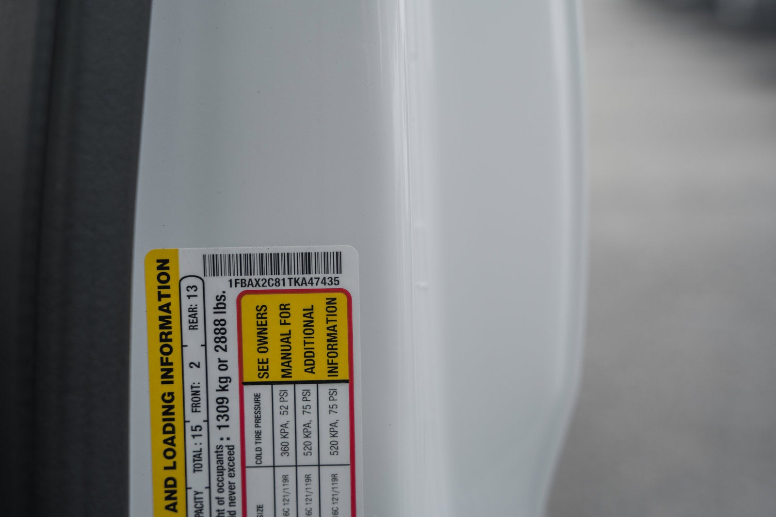 2026 Ford Transit Passenger Wagon XL