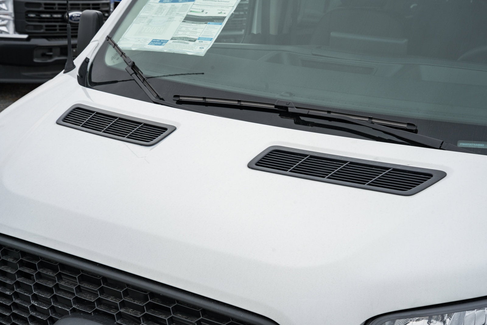 2026 Ford Transit Passenger Wagon XL