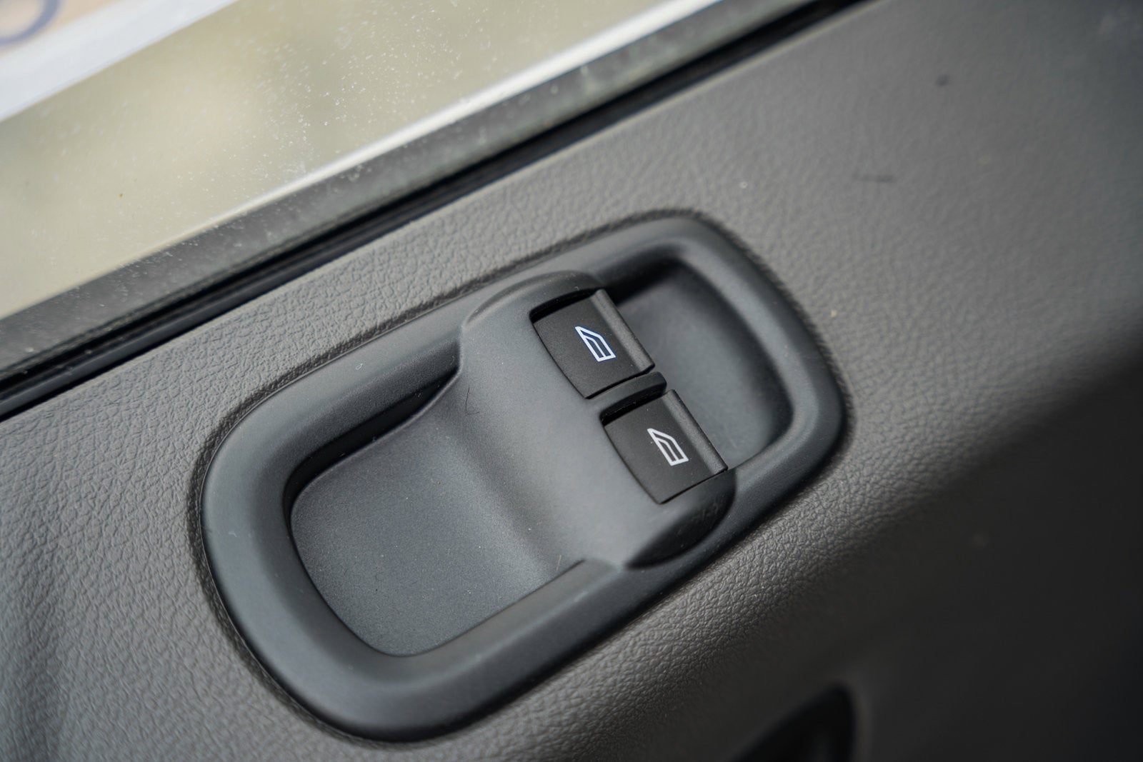 2026 Ford Transit Passenger Wagon XL