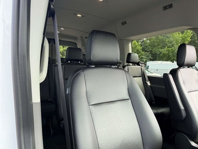 2026 Ford Transit Passenger Wagon XL