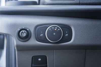 2026 Ford Transit Passenger Wagon XL