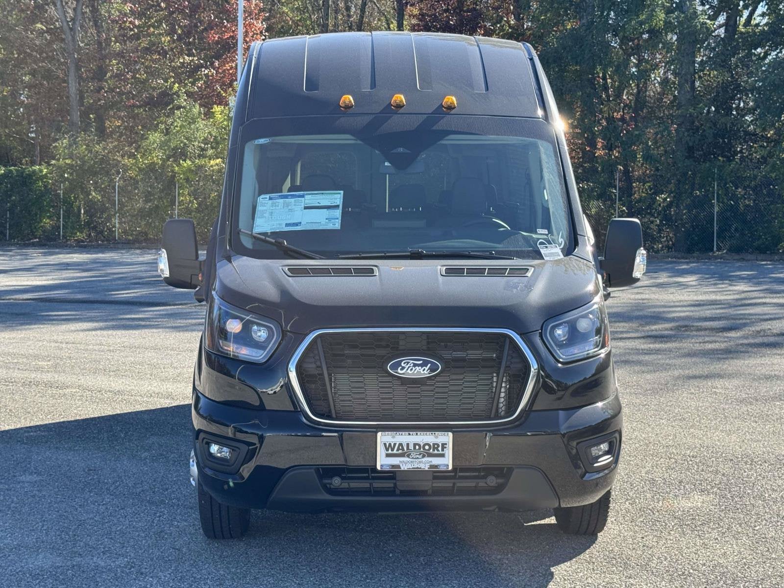 2027 Ford Transit Passenger Wagon XLT
