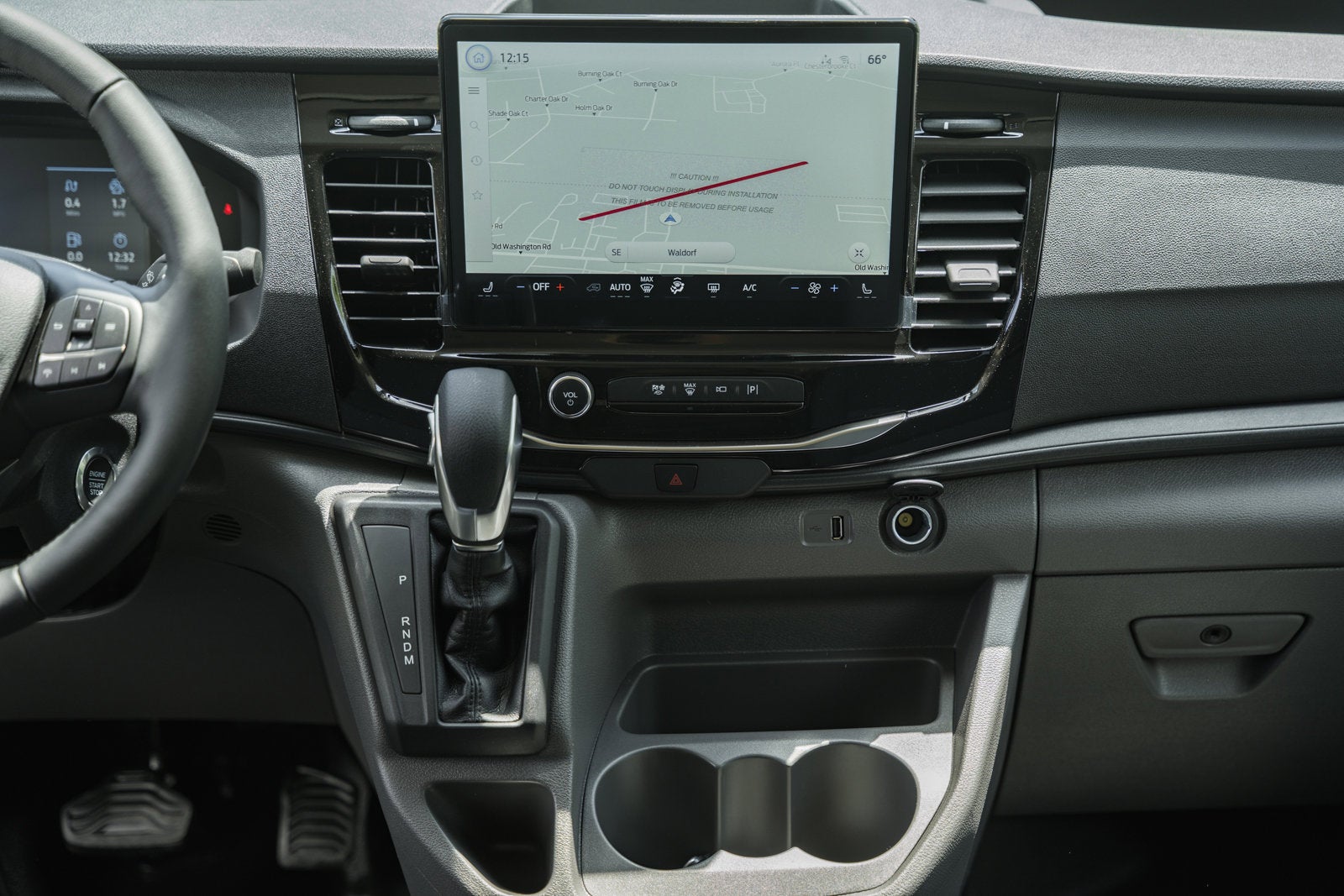 2026 Ford Transit Passenger Wagon XLT