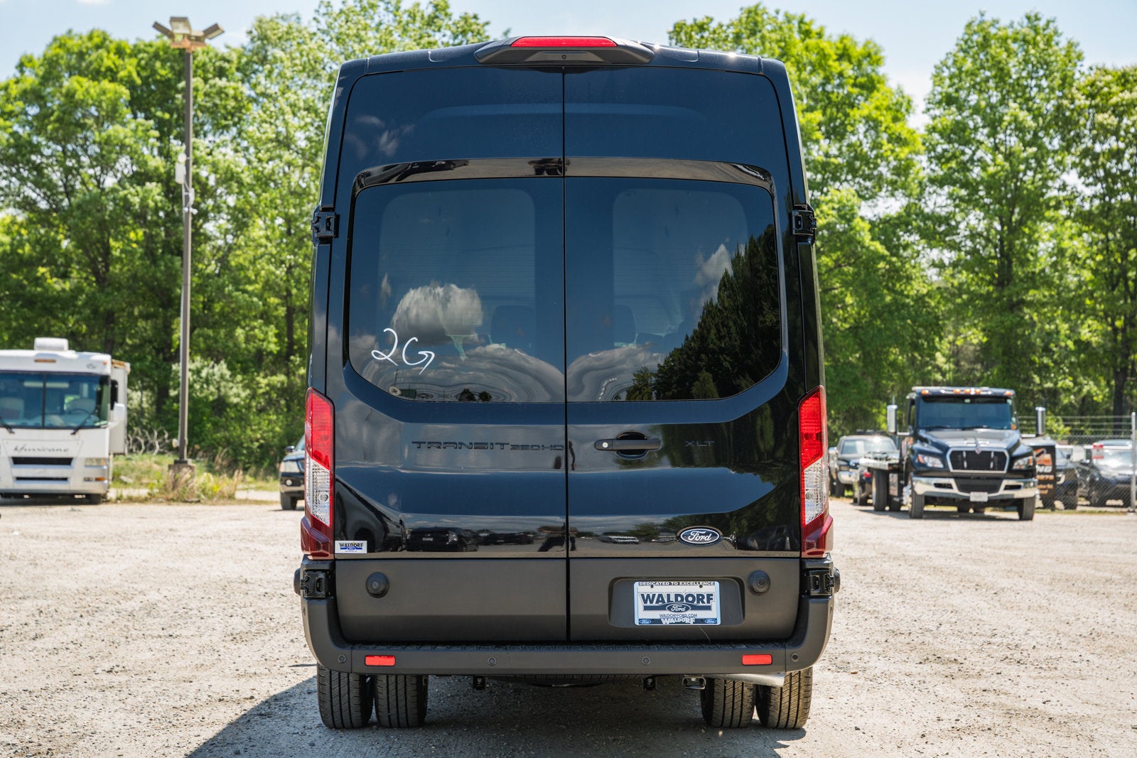 2026 Ford Transit Passenger Wagon XLT