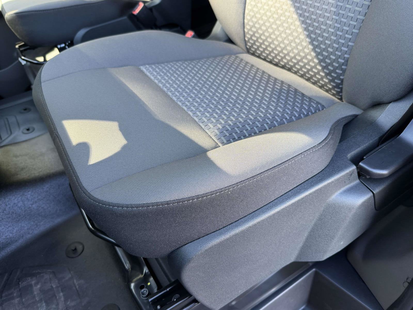 2027 Ford Transit Passenger Wagon XLT