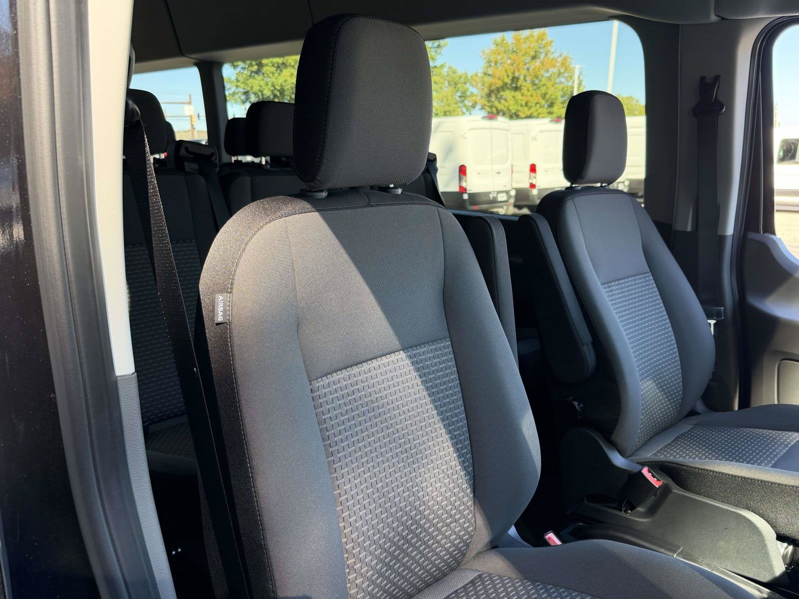 2027 Ford Transit Passenger Wagon XLT