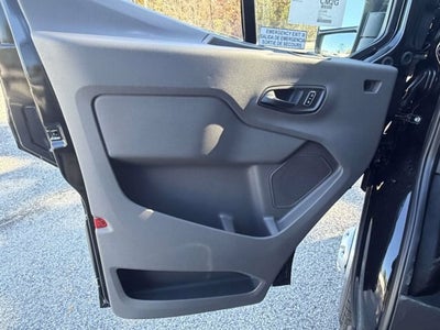 2027 Ford Transit Passenger Wagon XLT