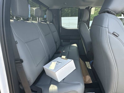 2027 Ford Super Duty F-450 DRW XL