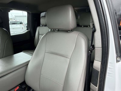 2022 Ford Super Duty F-550 DRW XL