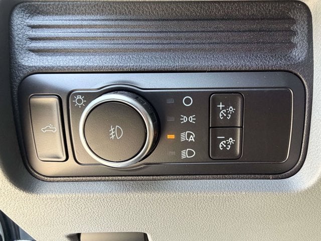 2026 Ford Super Duty F-350 SRW XL