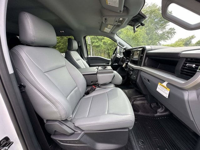 2026 Ford Super Duty F-450 Dump 4WD
