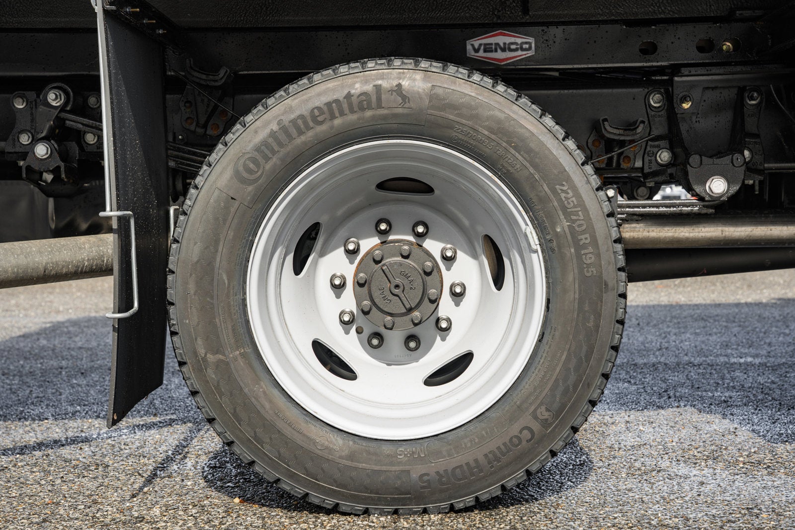 2026 Ford Super Duty F-550 DRW 4WD