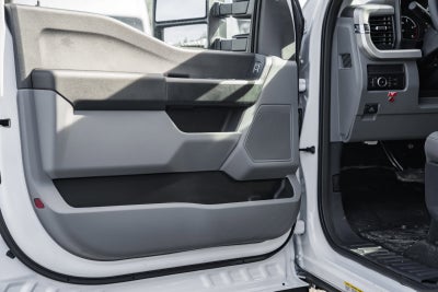 2026 Ford Super Duty F-550 DRW 4WD