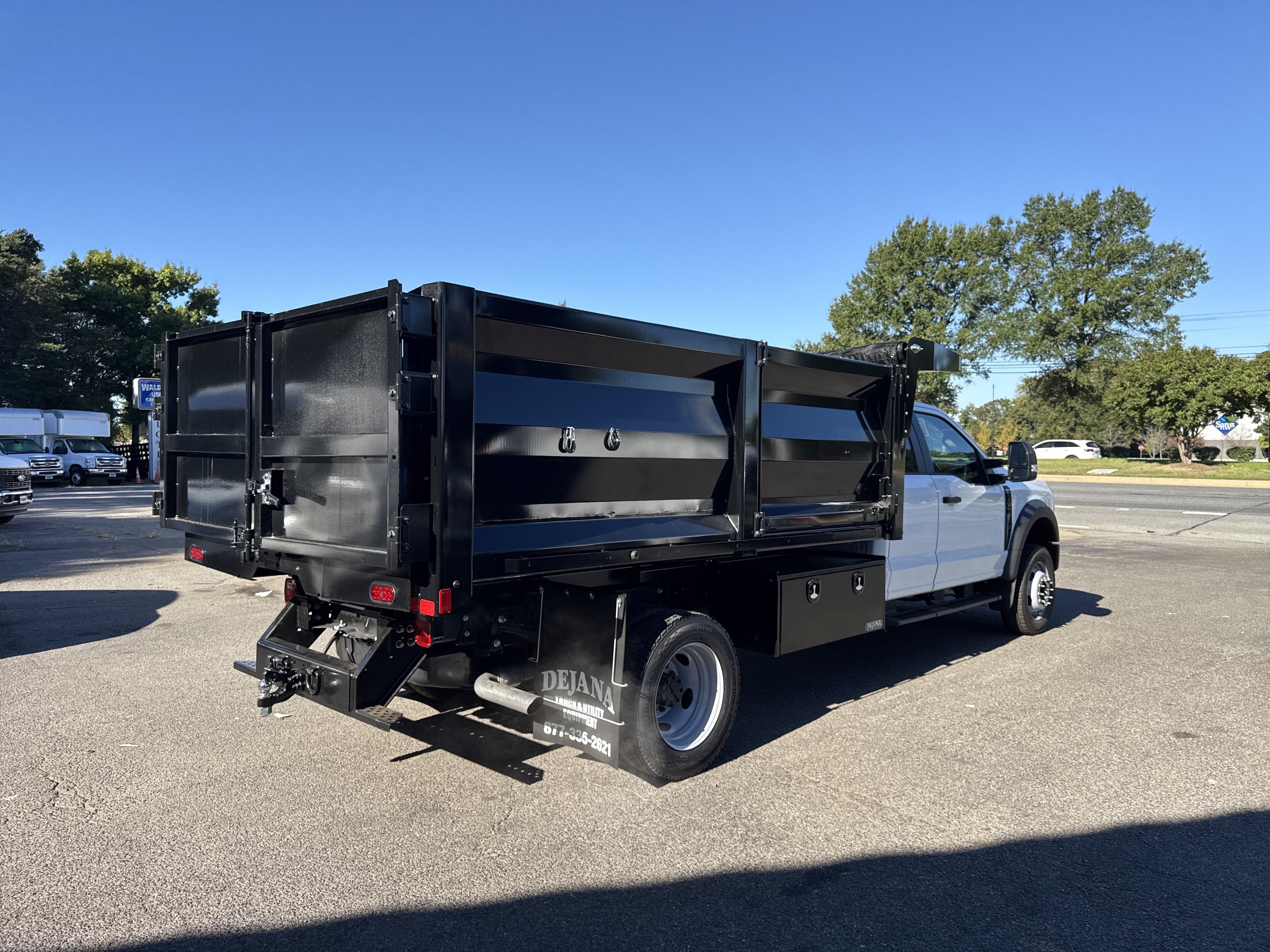 2027 Ford Super Duty F-550 DRW XL