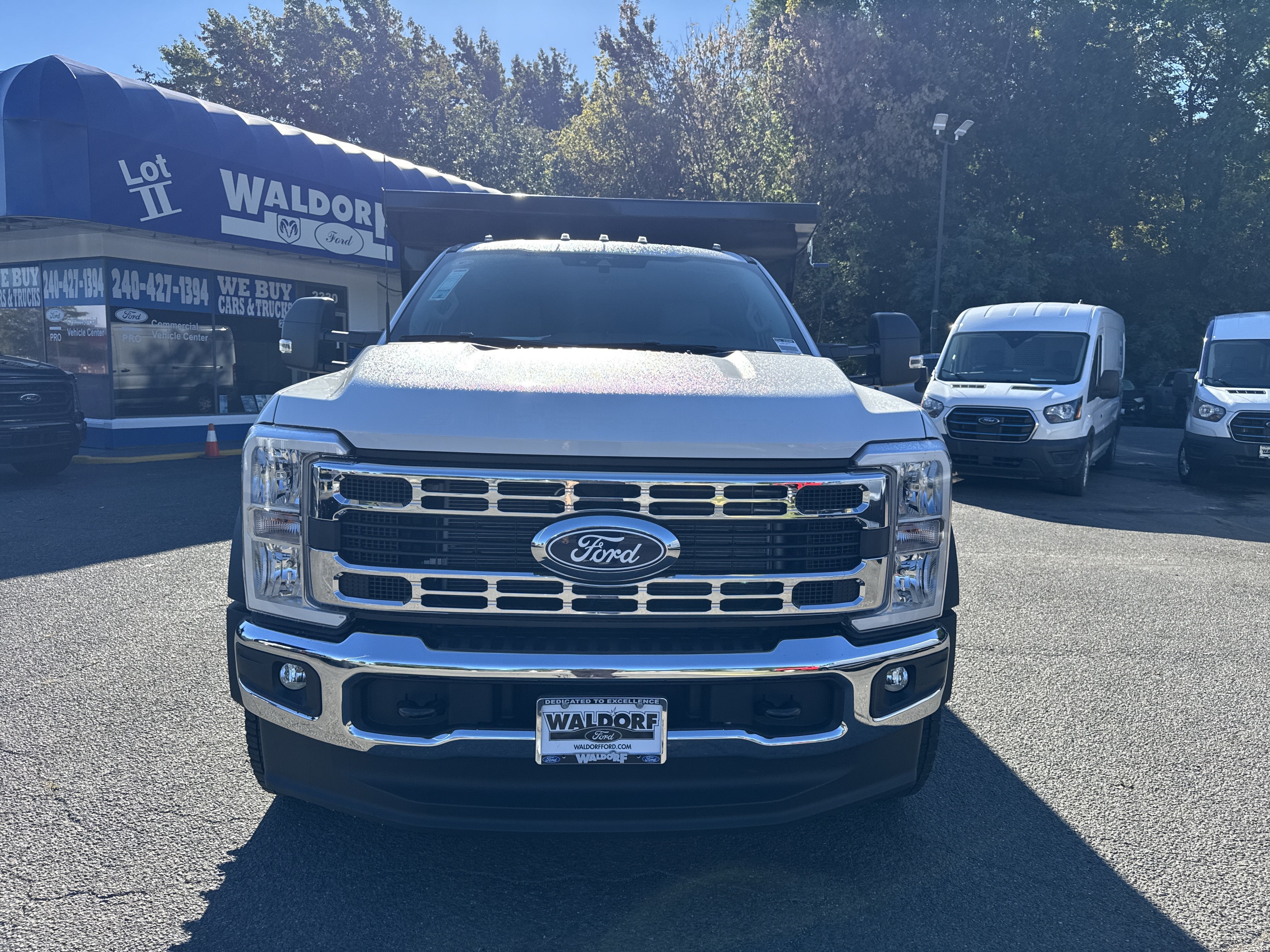 2027 Ford Super Duty F-550 DRW XL