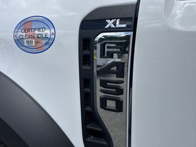 2026 Ford Super Duty F-450 DRW XL