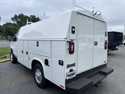 2026 Ford E-Series Cutaway E-350 SRW 138" WB