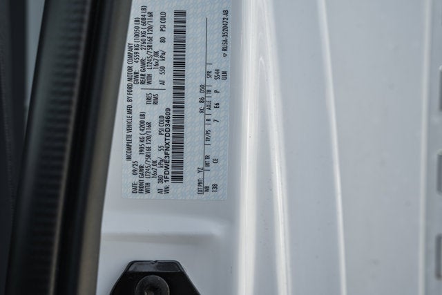 2026 Ford E-Series Cutaway Base