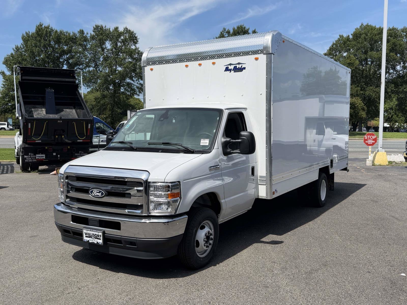 2027 Ford E-Series Cutaway E-450 DRW 158" WB
