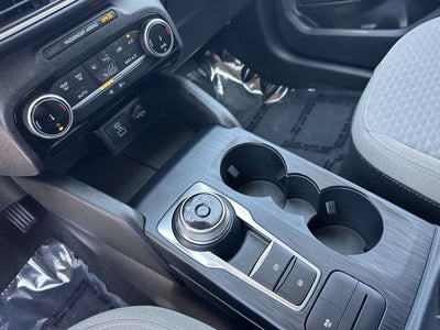 2022 Ford Escape SE Hybrid