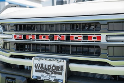 2026 Ford Bronco Outer Banks