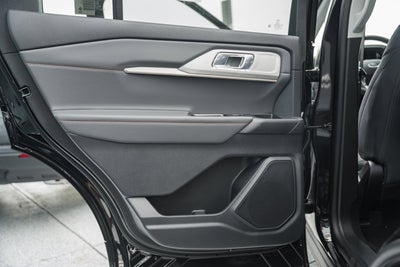 2026 Ford Explorer Active w/100A Pkg