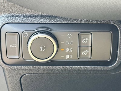 2027 Ford Explorer Active w/200A Pkg