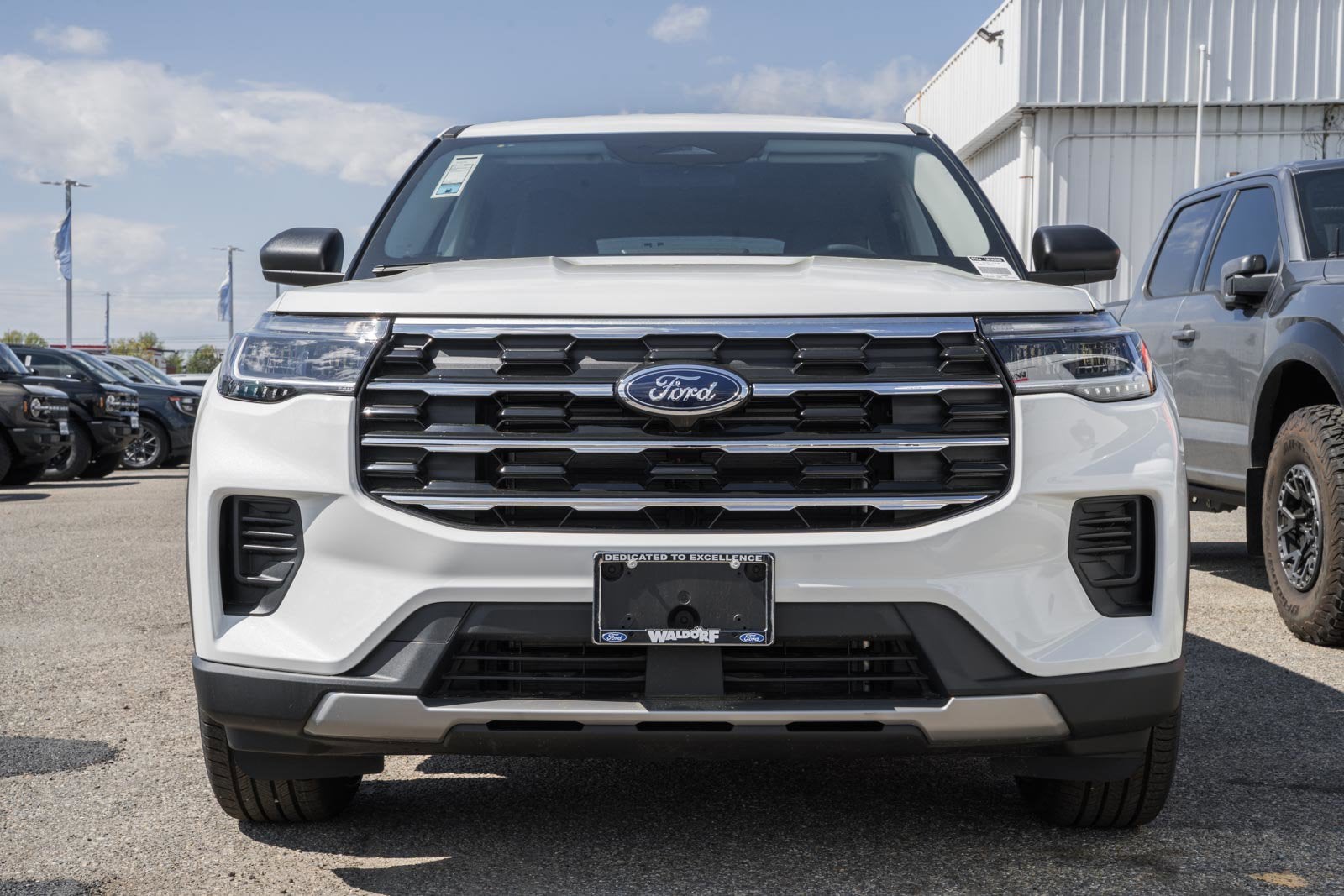 2026 Ford Explorer Active w/100A Pkg