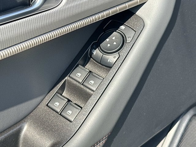2027 Ford Explorer Active w/200A Pkg