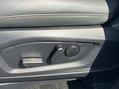 2027 Ford Explorer Active w/200A Pkg