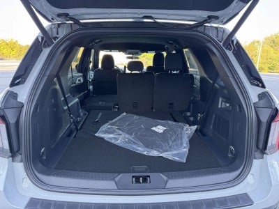 2027 Ford Explorer Active w/200A Pkg