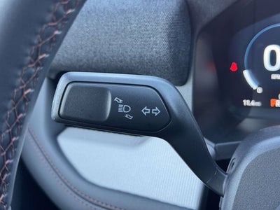 2027 Ford Explorer Active w/200A Pkg