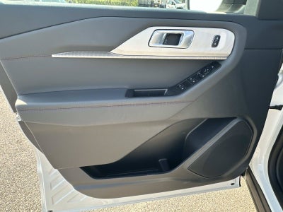 2027 Ford Explorer Active w/200A Pkg