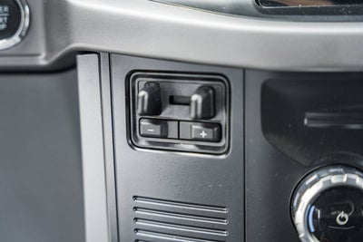 2024 Ford F-150 Lightning Pro