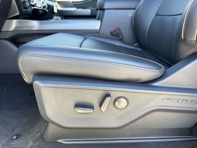 2027 Ford Super Duty F-250 SRW LARIAT