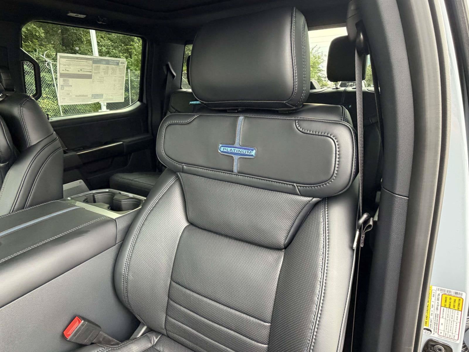 2026 Ford Super Duty F-250 SRW Platinum
