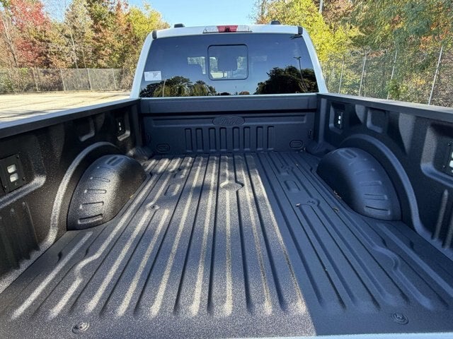2027 Ford Super Duty F-250 SRW LARIAT